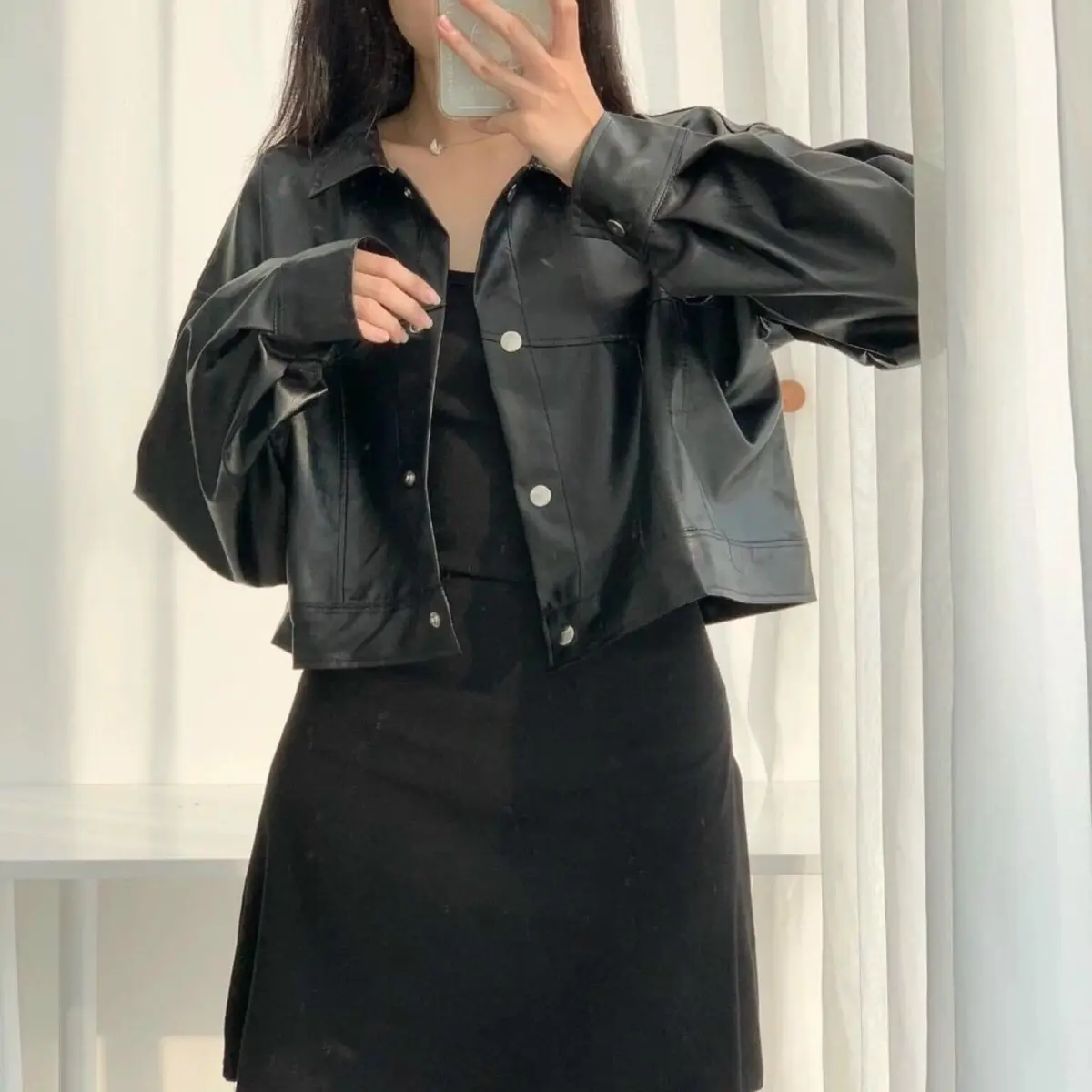 Áo khoác da trơn dáng croptop Nữ