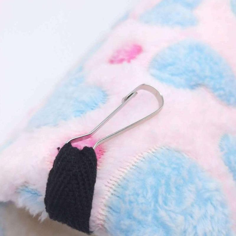 Product Introduction of Hamster Golden Silk Bear Honey Possum Sleeping Bag Nest Warm Squirrel Cotton Demon Thickening E3A6 27