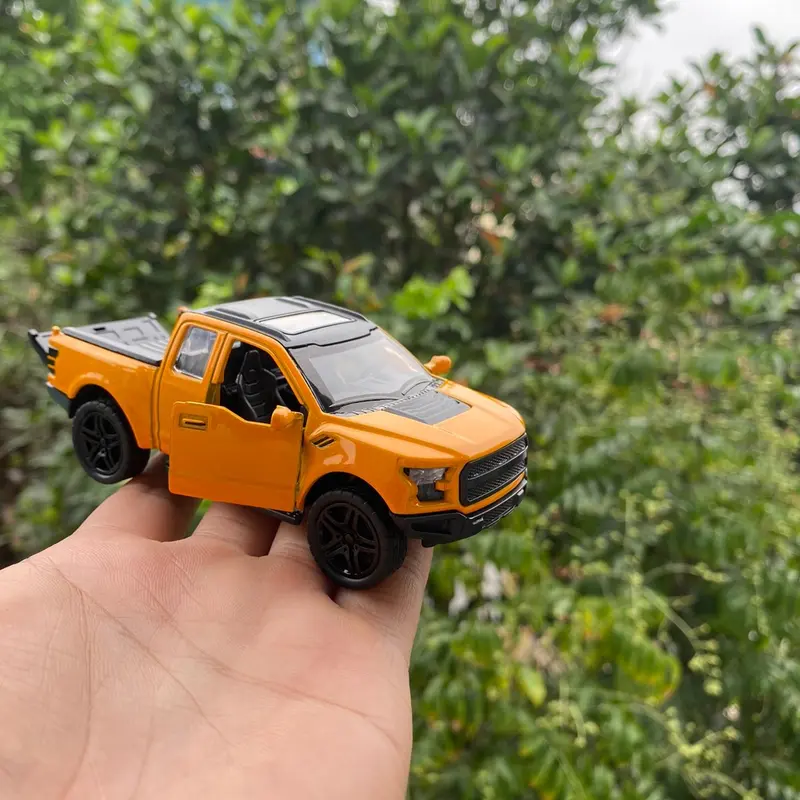 Mô Hình Ford Ranger Tỉ Lệ 1:36 4