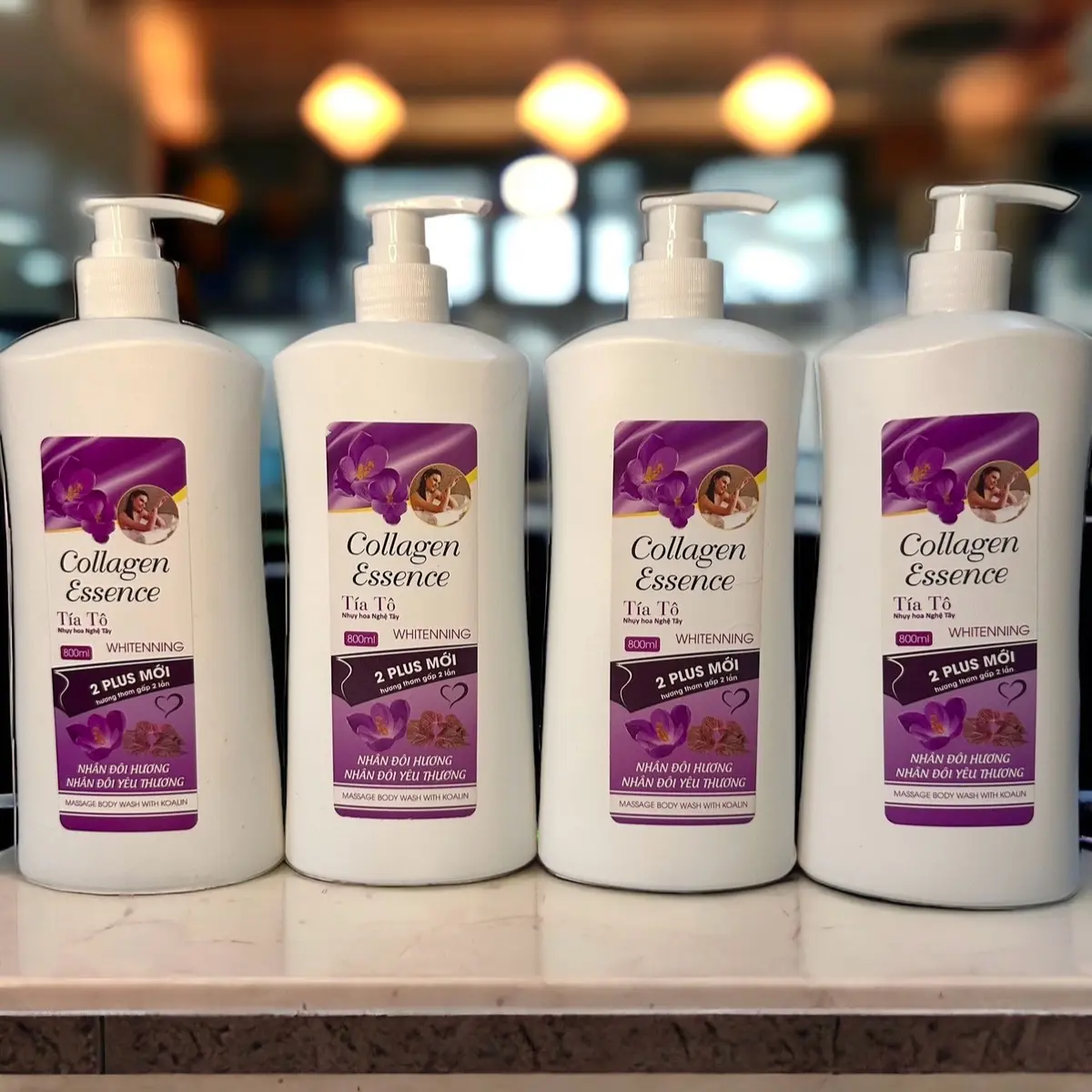 Sữa tắm tía tô collagen Nhuỵ Hoa Nghệ tây 800ml - Cấp ẩm, dưỡng trắng, mịn màng, hương thơm quyến rũ gấp 2 lần Dưỡng Da Body