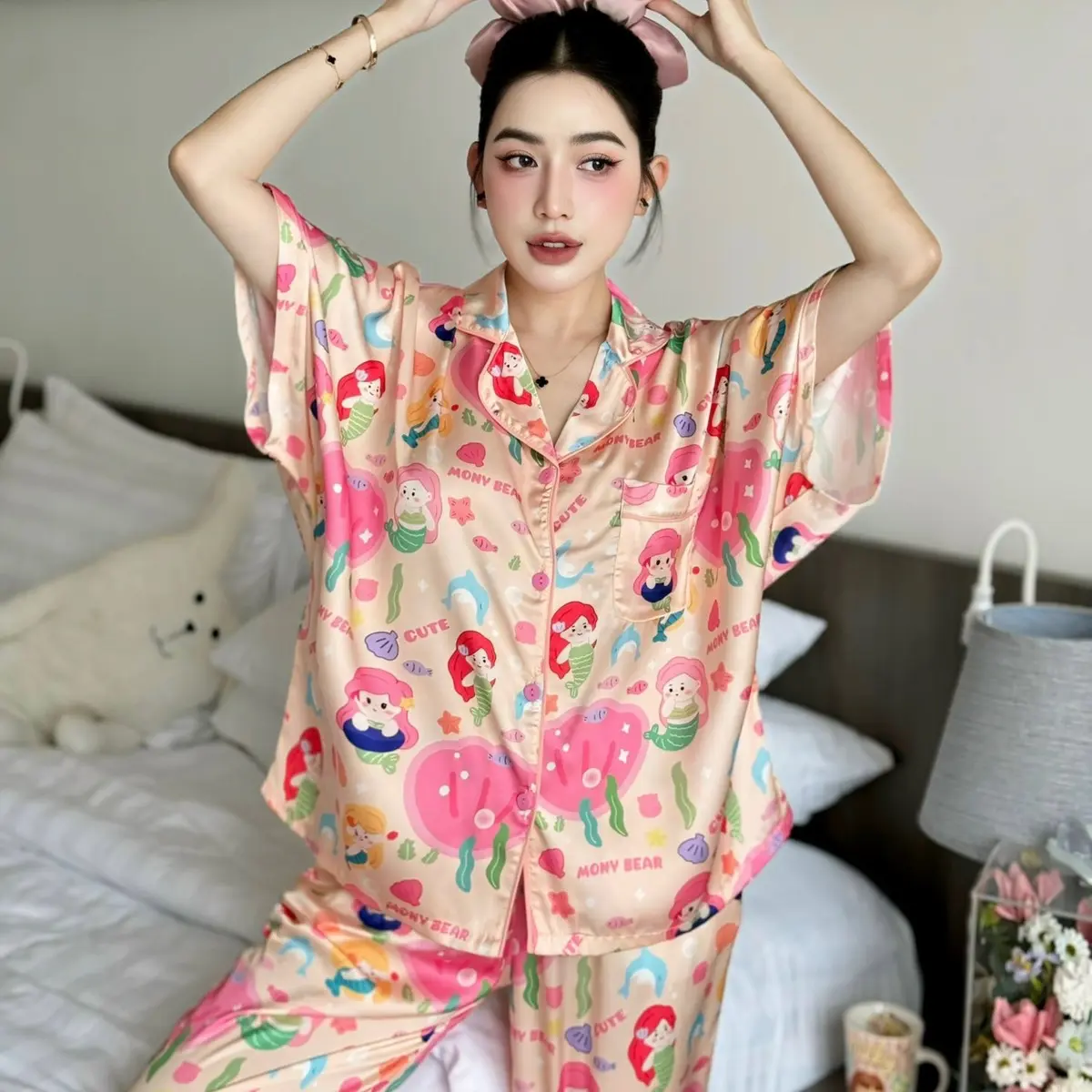 Bộ ngủ QD tay dơi , in hình nàng tiên cá hồng kèm bịt mắt nơ Nữ