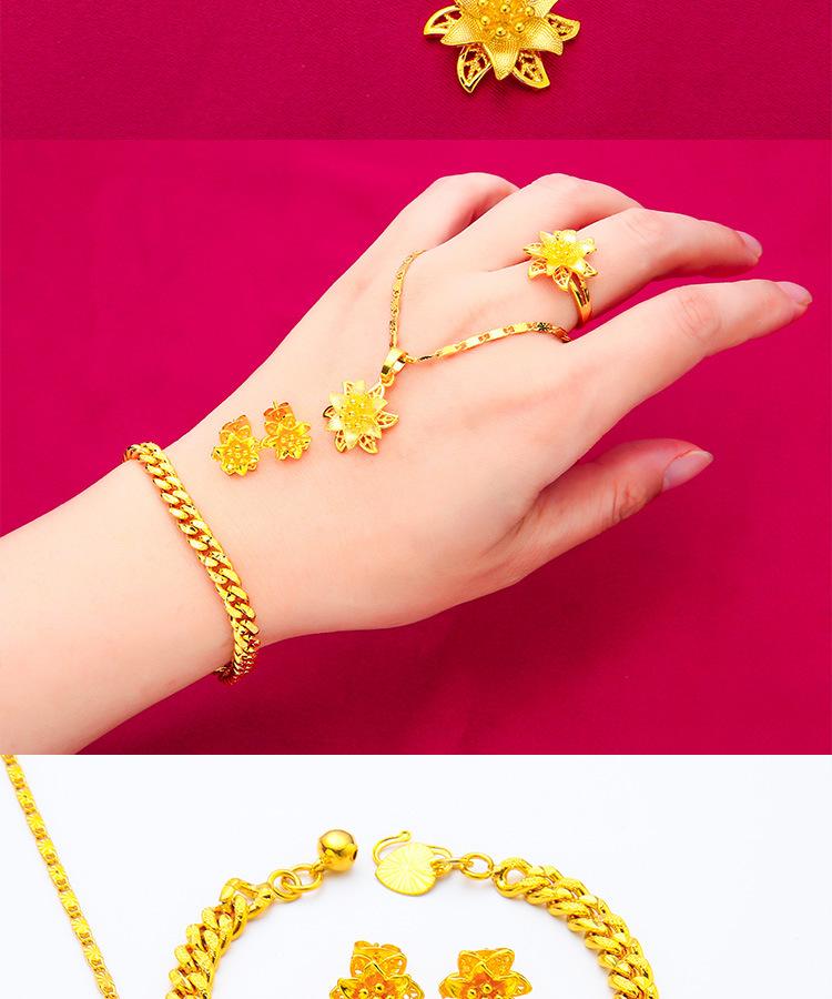 Product Introduction of Women's Fashion Alluvial Gold Suit Jewelry Women's Lotus Chain 5