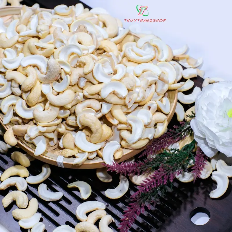 Hạt Điều Thuỷ Thắng Vỡ Tươi Nấu Sữa Hạt Nhân Bình Phước (1 kg) Túi Zip - Nguyên Liệu Chất Lượng Cao Cho Sữa Hạt Cơ Thơm Ngon - Food 2