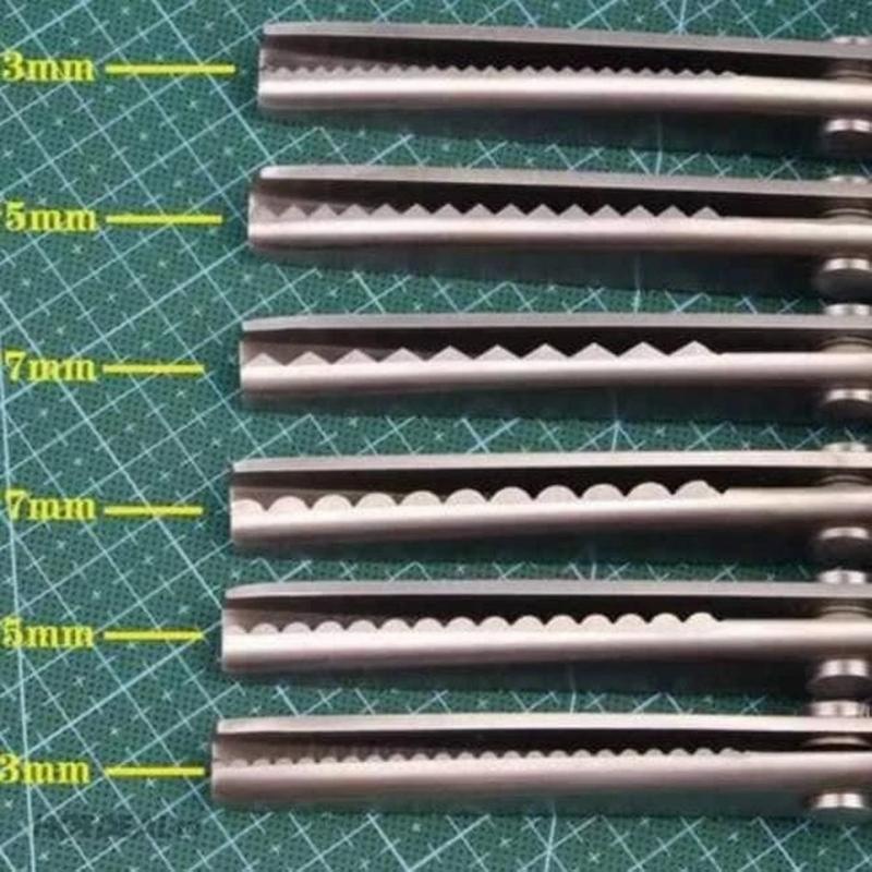 Kéo răng cưa cắt giấy, xốp, nỉ...làm viền hoa thủ công