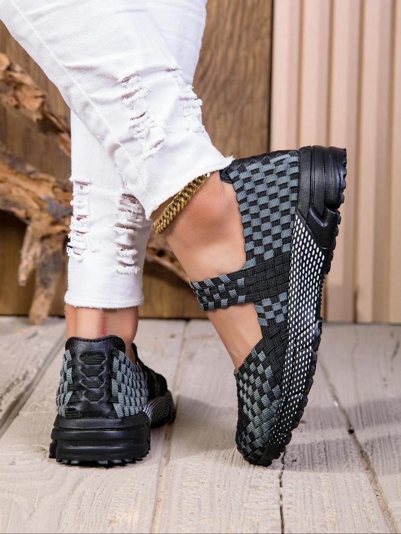 Product Introduction of Women's Boho Style Colorful Plaid Pattern Slip on Sandals, Casual Comfortable Flat Sandals for Summer, Female All-match Round Toe Shoes for Daily Wear, Girl 8