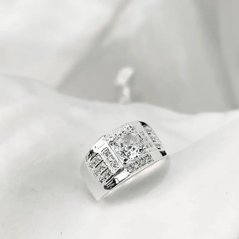Nhẫn nam , làm từ chất liệu bạc ta LTJ 2089 1