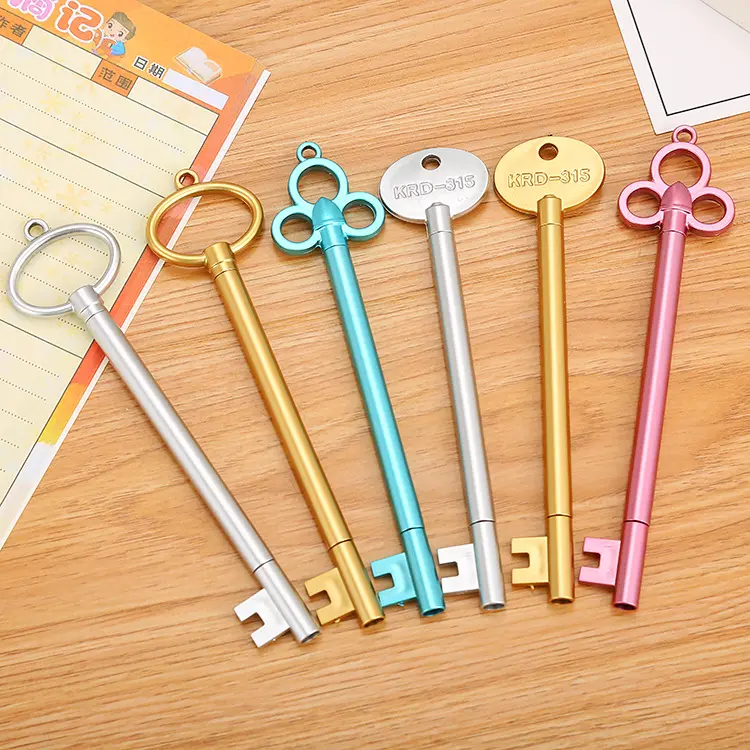 Bút Nước Mực Đen Chìa Khóa Thỏ Hồng Shop 0