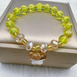 สร้อยข้อมือคริสตัลลายดอกไม้ มาใหม่ ขายร้อน สำหรับผู้หญิง เหมาะสำหรับวันเกิด วันครบรอบมงคล อนุสรณ์ วันเกิด คริสตัลสีชมพู ผีเสื้อ แก้ว น้องสาว เพื่อนซี้ สร้อยข้อมือนักเรียน แฟชั่น เรียบง่าย หรูหรา