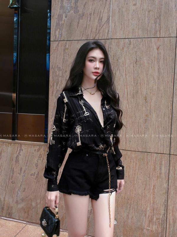 Áo sơ mi nữ lụa nhũ hoạ tiết chìa khoá vàng 6