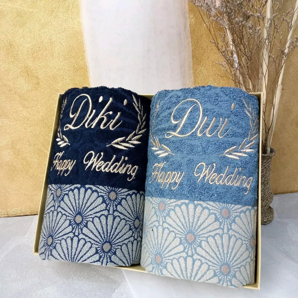 Handuk Couple Wedding Design Handuk Bordir Nama Handuk seserahan Kado Dapat digunakan kembali Lembut Penyerap Kamar mandi