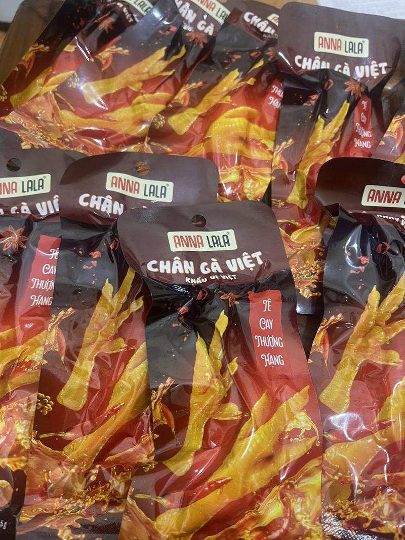 Product Introduction of 30Chân Gà Annalala 35g Tê Cay Thượng Hạng Tặng Kèm Muối Chấm Chua Food Ăn Vặt 1