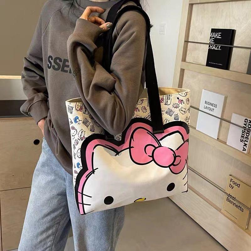 Product Introduction of Túi Vải Bố, Thiết Kế Hello Kitty Dễ Thương, Dành Cho Nữ, Hàng Mới Về Năm 2024, Túi Đeo Vai Hello Kitty Hoạt Hình, Thích Hợp Đi Lại, Túi Tote Đeo Vai 7