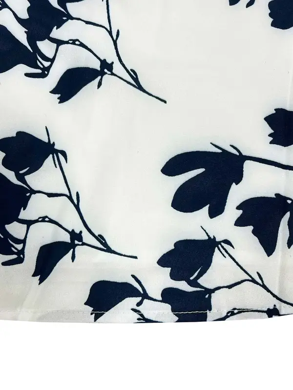 【Plus Size】 All Over Floral Print Curved Hem Blouse, Casual Short Sleeve V Neck Top for Summer, Women's Clothing for Daily Wear 7