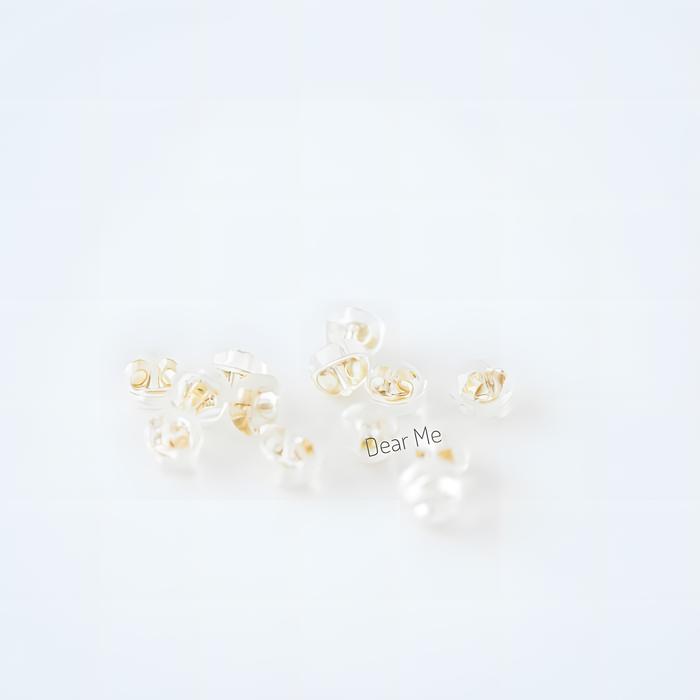 Gambar Dear Me - 10pcs Stopper Penutup Bantalan Anting Bahan Silicone dari Dear Me Jewelry Kota Administrasi Jakarta Pusat Tokopedia