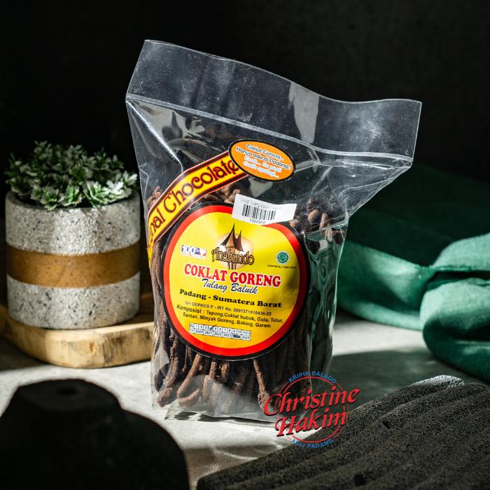 Gambar Christine Hakim Coklat Goreng  Adonan Coklat Goreng 200-235gr Snack Food POM-MUI No.13120021310919 dari Kripik Balado Christine Hakim Kota Padang Tokopedia
