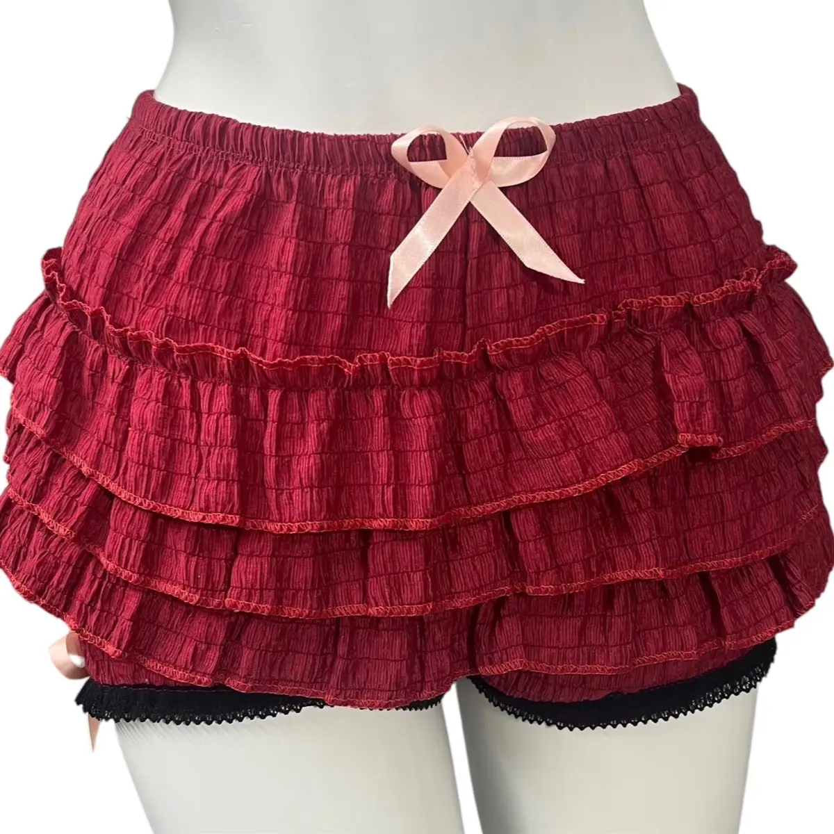 Quần đùi tầng trơn đính nơ chất xốp y hình phong cách cực kute siêu hot TRANGCLOTHINGG ￼Quần đùi nhún đính nơ phong cách lolita cho nữ