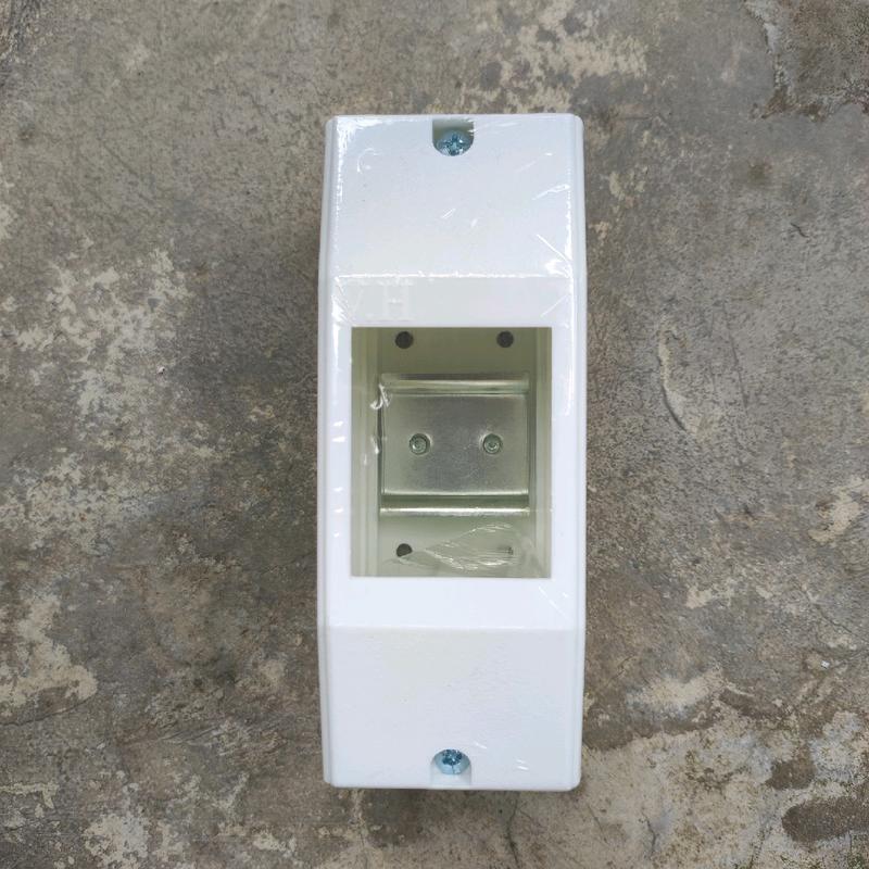 Hộp Nổi Đựng Aptomat - Tùy Chọn Có Nắp Hoặc Không Nắp 2
