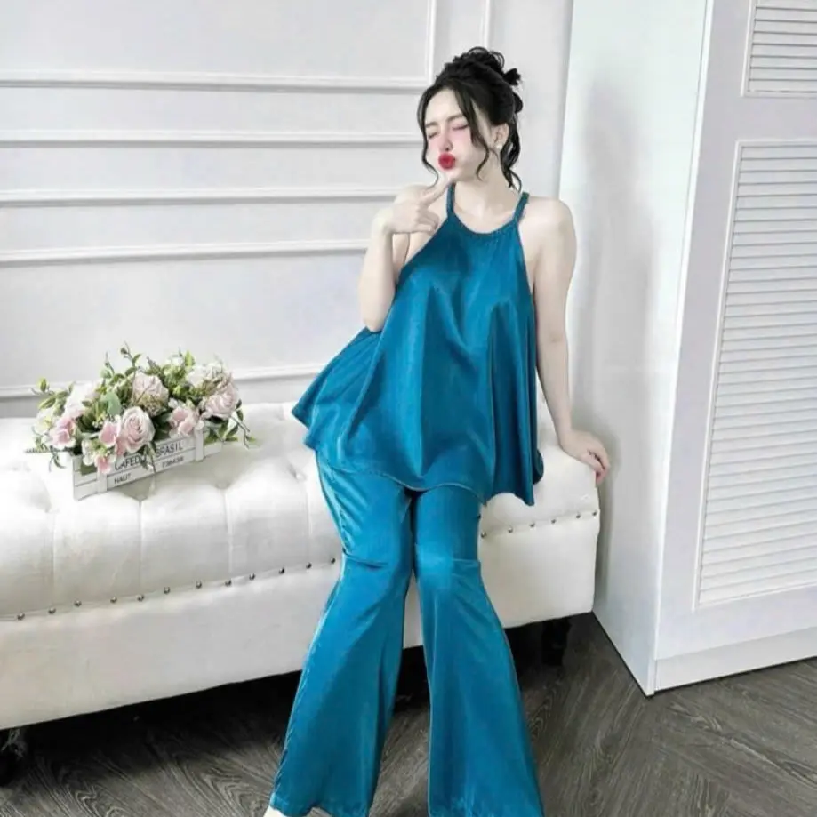 (YẾM QUẦN DÀI)Séc đồ bộ cổ yếm màu trơn viền bèo quần dài , chất vải lụa tơ tằm dành cho nữ! | BigBuy360 - bigbuy360.vn (YẾM QUẦN DÀI)Séc đồ bộ cổ yếm màu trơn viền bèo quần dài , chất vải lụa tơ tằm dành cho nữ! | BigBuy360 - bigbuy360.vn