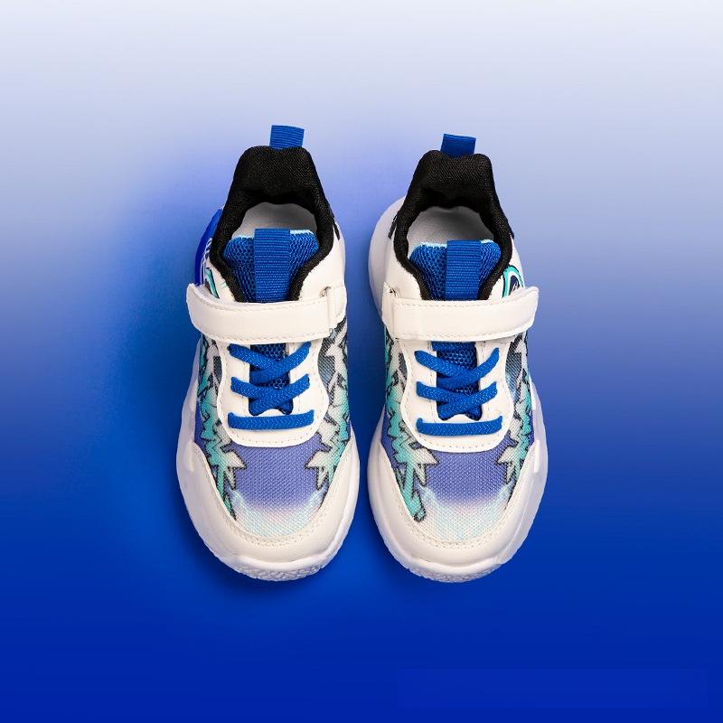 Product Introduction of Boys Running Shoes Spring and Autumn New LED Light Breathable Mesh Basketball Sneaker Luminous Leisure Light Shoes 11