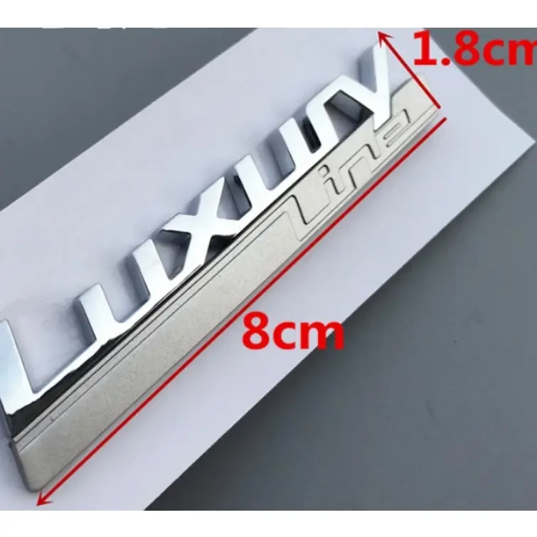Logo chữ nổi LUXURY line dán trên ô tô với chất liệu nhựa ABS 0