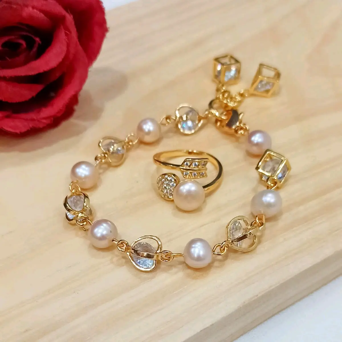 GELANG MUTIARA DAN CINCIN MUTIARA LOMBOK