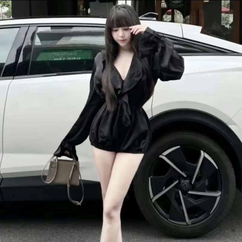 Jumsuit Lụa Viền Bèo Tay Loe Tiểu Thư Nữ Women 1