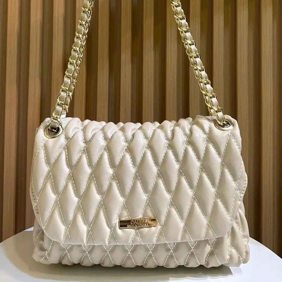 Kunci Magnet - Smoke Cream