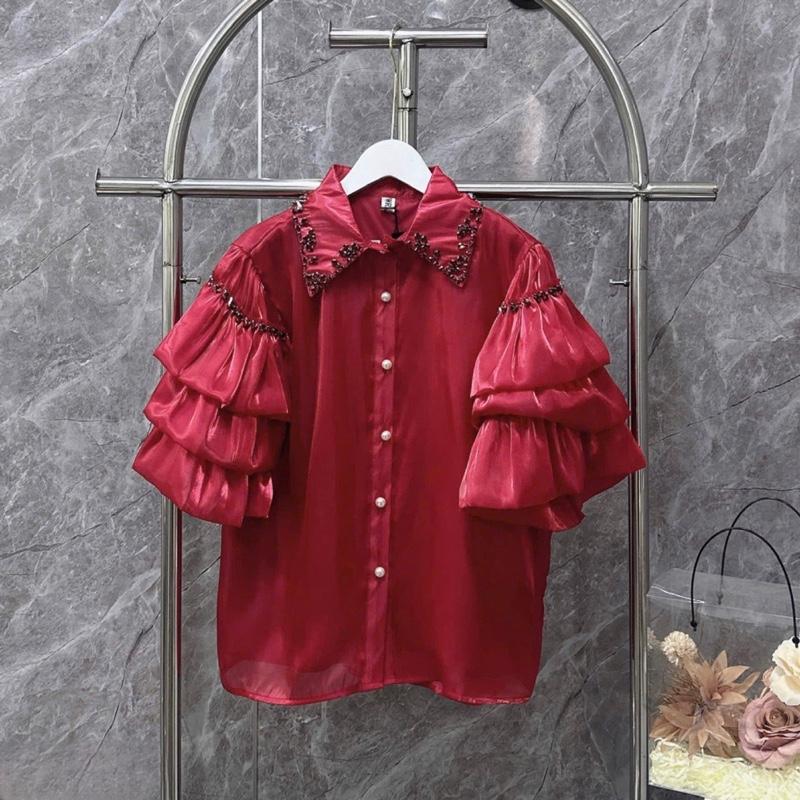 Sơ mi cộc tay xếp ly cổ đá thêu QCCC