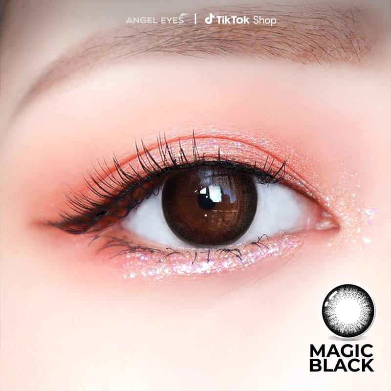 Lens giãn tròng màu đen tự nhiên có độ cận 0-6 Magic Black nhãn hiệu Angel Eyes, kính giãn tròng màu đen hiệu ứng giãn 14.5 giúp mắt to tròn baby (Có hỗ trợ cận lệch)