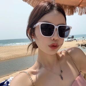 Kính Râm Cổ Điển Cỡ Lớn, Gọng Đen, Mặt Vuông Màu Nâu, Thích Hợp Cho Khuôn Mặt Nhỏ Kính Râm