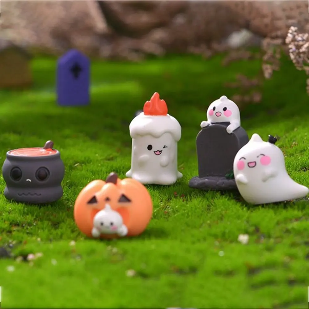Funny 3D Halloween Small Ornaments Mini Cute Halloween Ghost Tombstone Cartoon Ghost Candlestick Ornaments Halloween