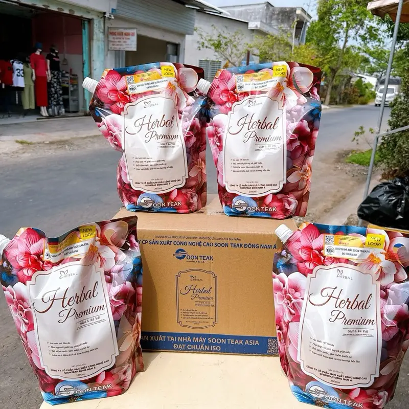 Nước giặt xả herbal hương nước hoa Pháp thùng 4tuí 12kg đạt chuẩn iso 9001 (tem chống hàng giả ) 4
