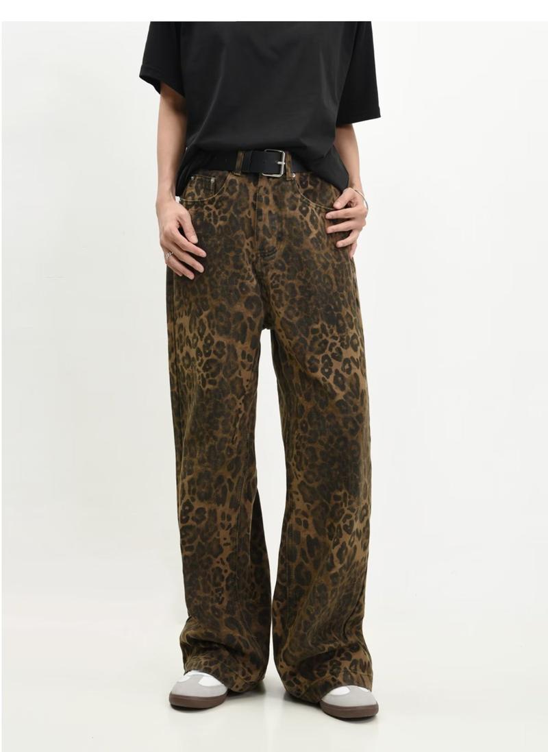 Product Introduction of 2025 New Vintage American Style Leopard Print Jeans - Loose Straight Leg Unisex Retro Pants | Trendy Casual Streetwear for Men & Women 8