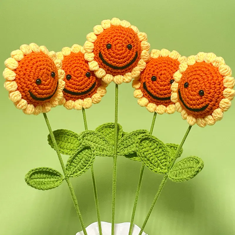 Smiley Sunflower Handmade Knitted Yarn Crocheted Bouquet Finished Simulation Flower Teachers' Day College Entrance Examination Graduation Gift