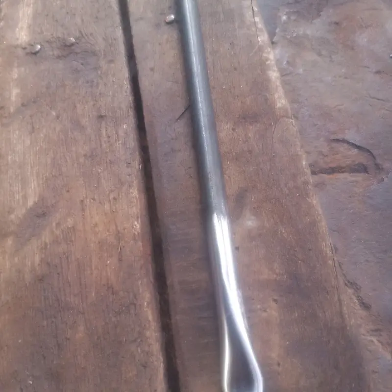 cukit ban motor bahan besi baja beton 12sni tipe halus panjang 30cm,alat buka ban Kendaraan 2