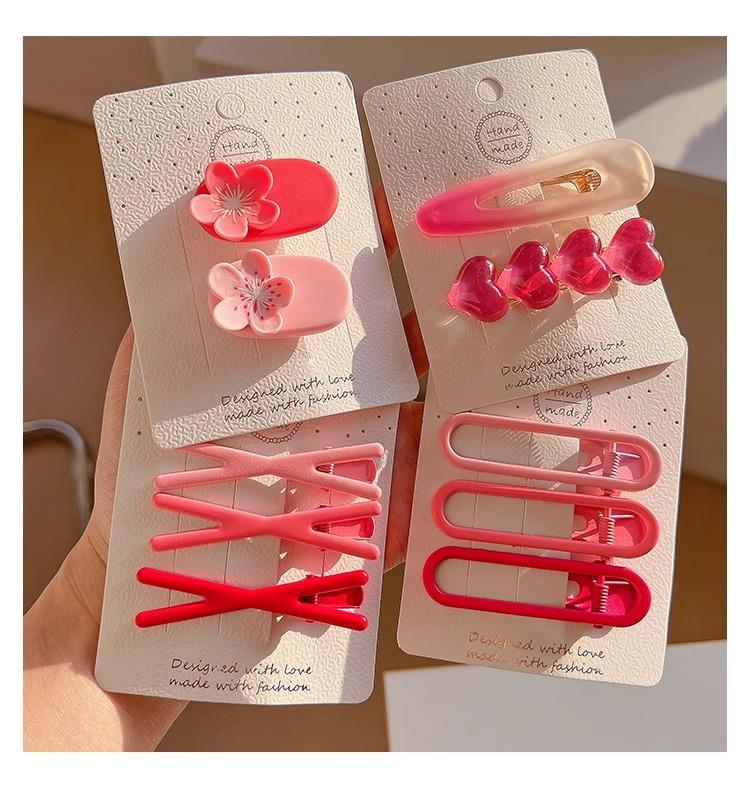 Product Introduction of Dopamine Cute Hair Clips for Women Forehead Bangs Clips Hair Accessories 2025 New Hair Clips Hairpins Side Clips 3