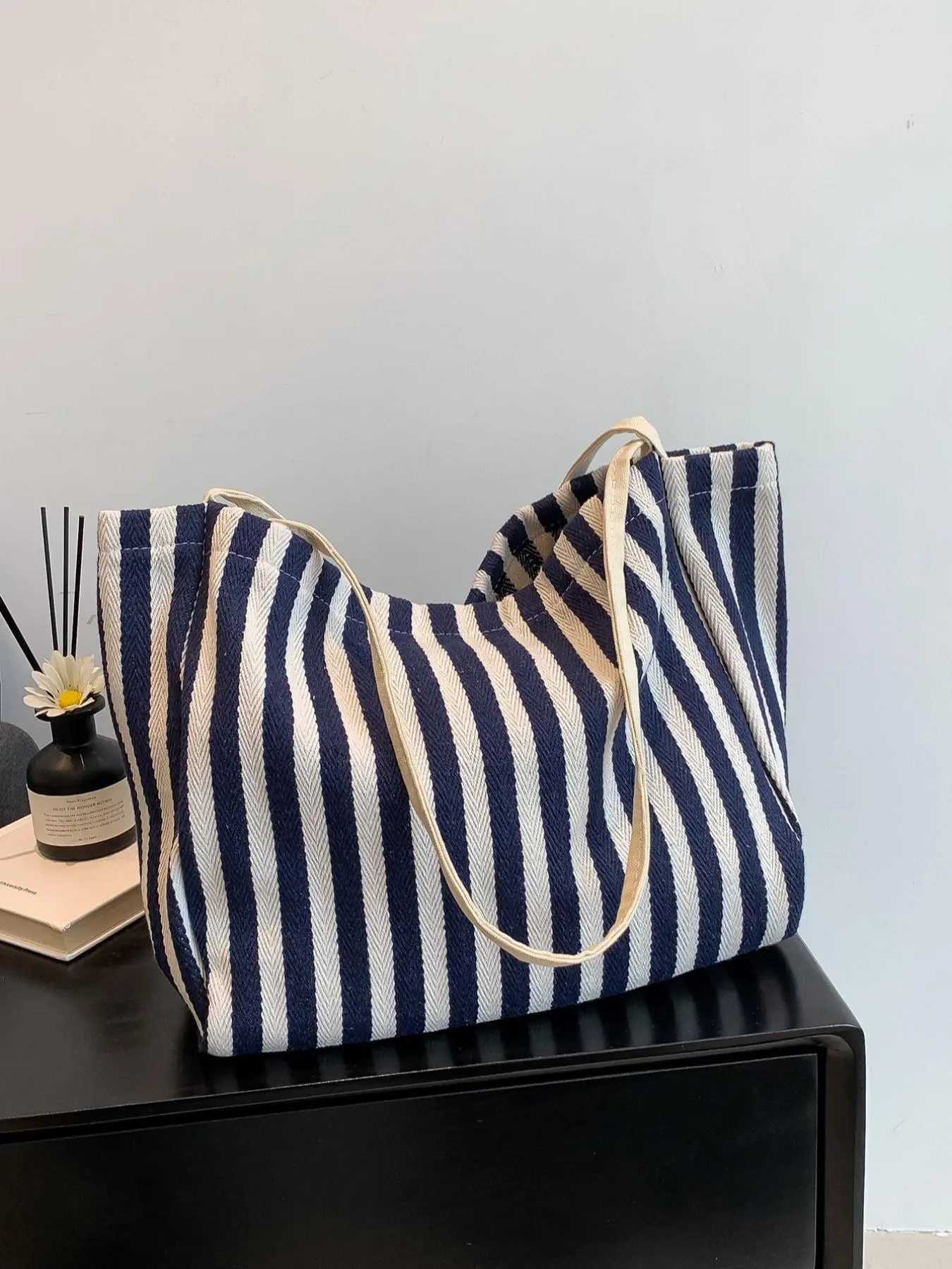 Men's Casual Striped Pattern Tote Bag, Large Capacity Shoulder Bag for Daily Used & Work, Casual Trendy Versatile High-quality Daily Commuting Bag