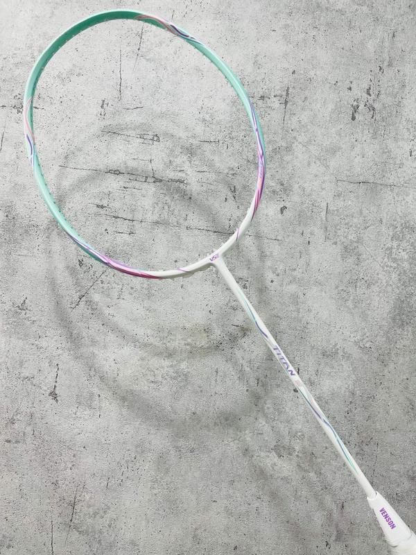 Vợt Cầu Lông VS Titan 5 - Titan 6 Chính Hãng Căng Max 16kg  [Tặng cước + cuốn cán + bao đựng vợt]