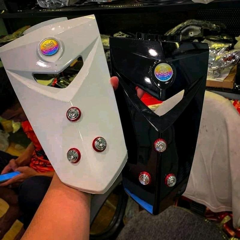  Mặt nạ 3 lỗ Sirius có ốc và long đền đỏ 