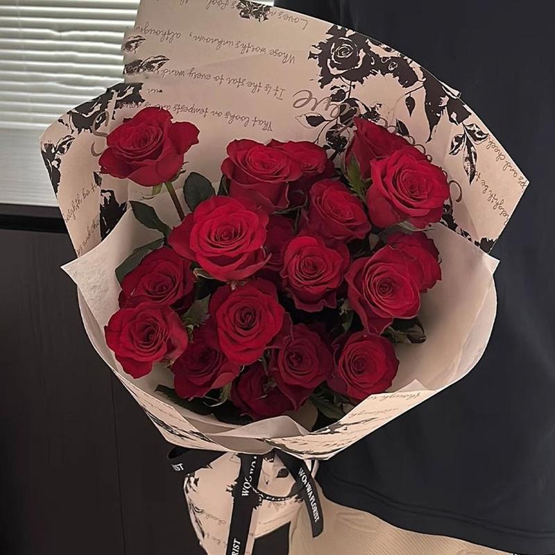 Product Introduction of 10pcs Creative Floral Pattern Rose Flower Packaging Paper Antique Waterproof Bouquet Wrapping Paper Kraft Paper Romantic Gift Packaging Paper Room Decor 8