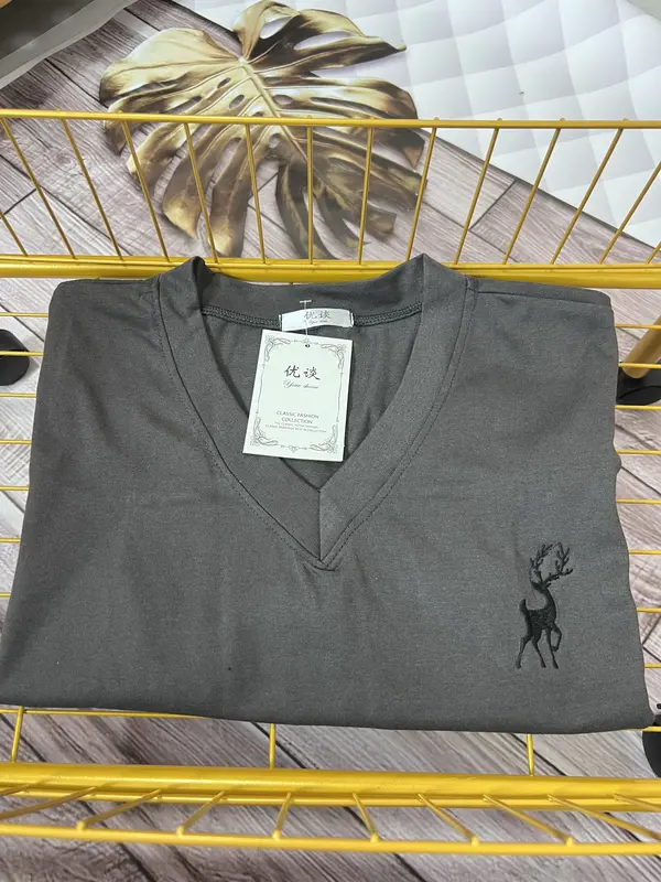 [Mua 3 áo tặng 1 áo] Áo Phông Cổ Tim thêu hươu Form Rộng Tay Lỡ Cotton Khô 1358 QC 3