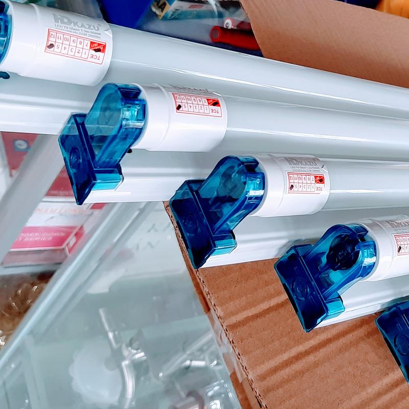 Bóng đèn Led tuýp 1m2 (1.2m) 22W - 32W ESNCO chính hãng sáng trắng (đặt mua từ 3 sp)