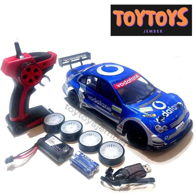 RC DRIFT SKALA 1:14 2.4 gHZ 4WD 7.4 VOLT 1.200 MAH 2