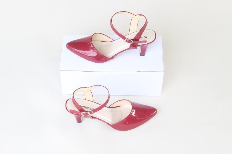 Product Introduction of sepatu bapau wanita tali EL Sandal heel wanita terbaru 14