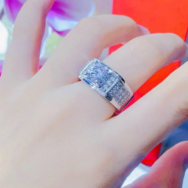 Trang Sức GG G00 - Nhẫn Nam Đính Đá Sang Trọng 4