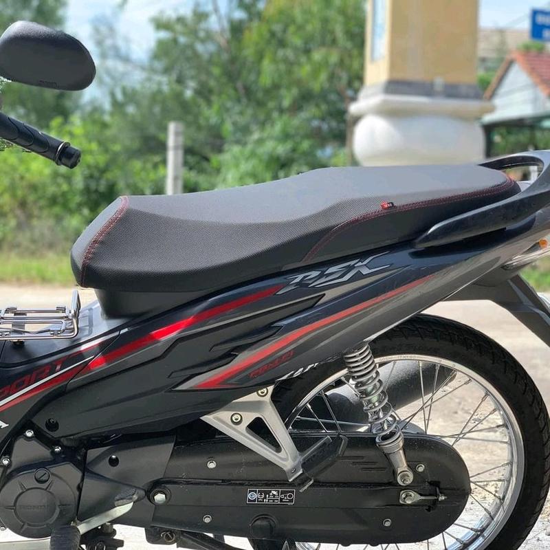 Yên Xe WAVE S 110 WAVE Rsx MÚT VÀNG và nệm Kymdan gọt 2 tầng góc cạnh