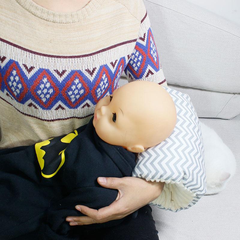 Product Introduction of Pure Cotton Fleece Thickened Soft Comfortable Baby Nursing Pillow Arm Pillow Breastfeeding Pillow Maternity Supplies 8