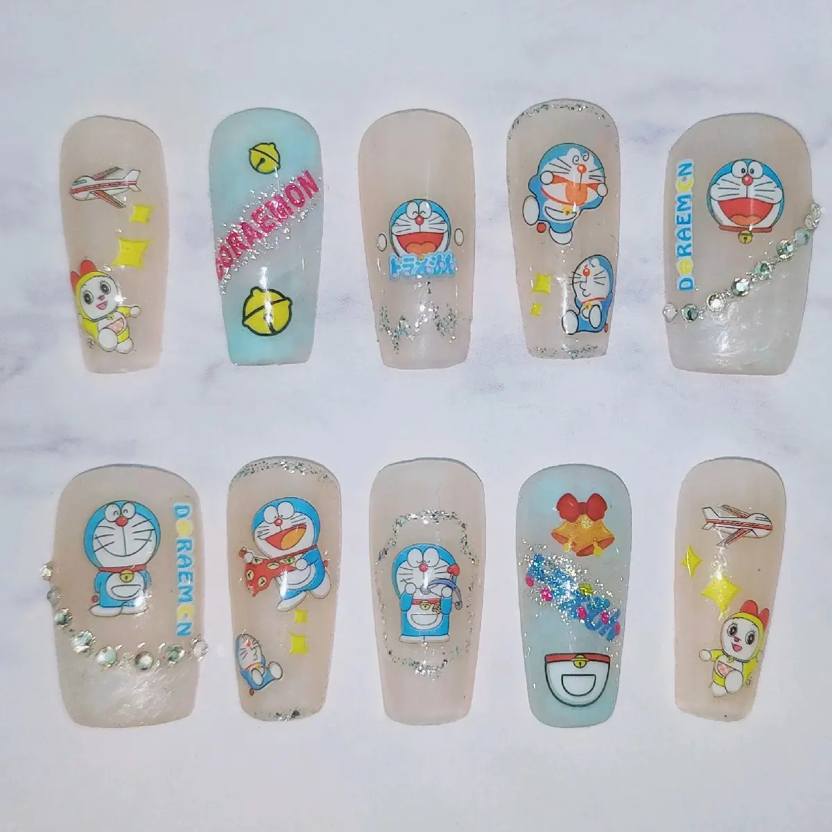 móng úp thiết kế DORAEMOn