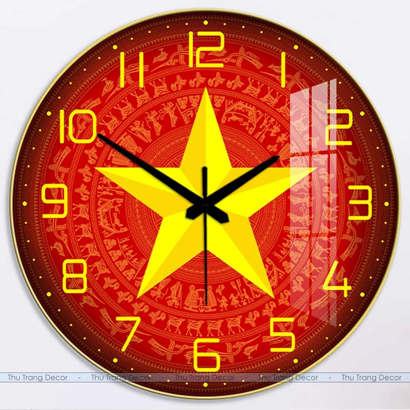 Đồng Hồ Tròn Tráng Gương Treo Tường "LÁ CỜ VIỆT NAM" In UV 5D Cao Cấp