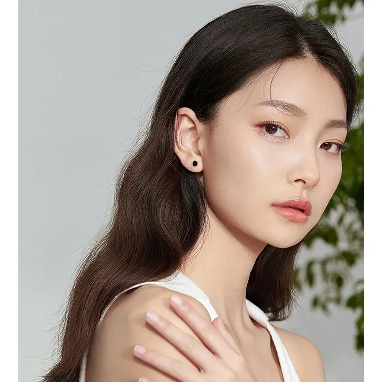 Khuyên Bông Khuyên Tai Đinh Tán Bằng Nhựa, Kim Cương Giả Màu Đen, Chống Dị Ứng, An Toàn Cho Làn Da Nhạy Cảm 1